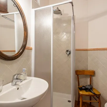 Paugnano * Radicondoli